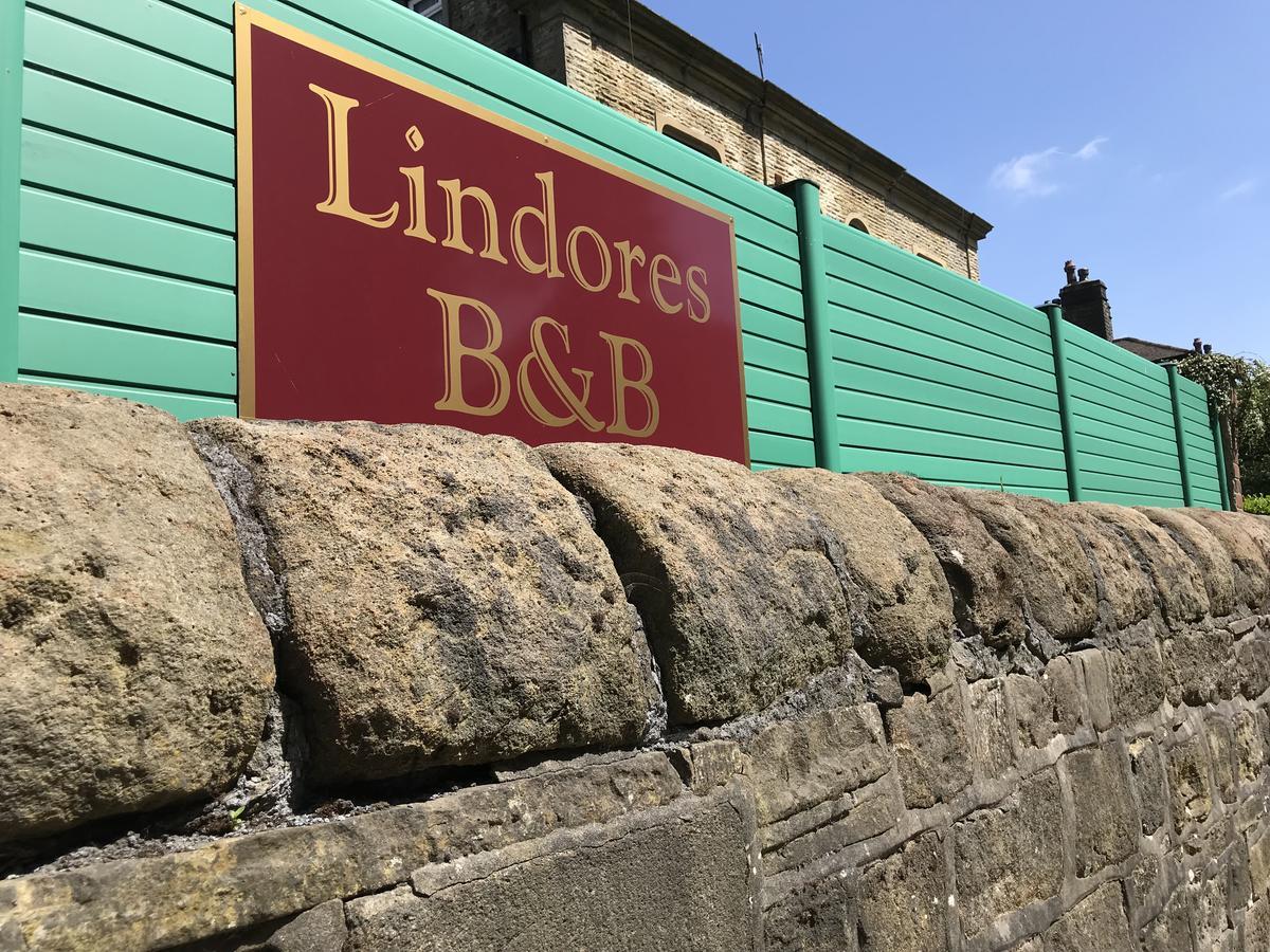 Lindores Bed And Breakfast Brighouse Exteriör bild